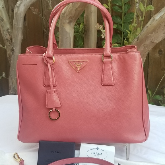  Prada  Saffiano Lux Galleria tote satchel - Picture 7 of 16